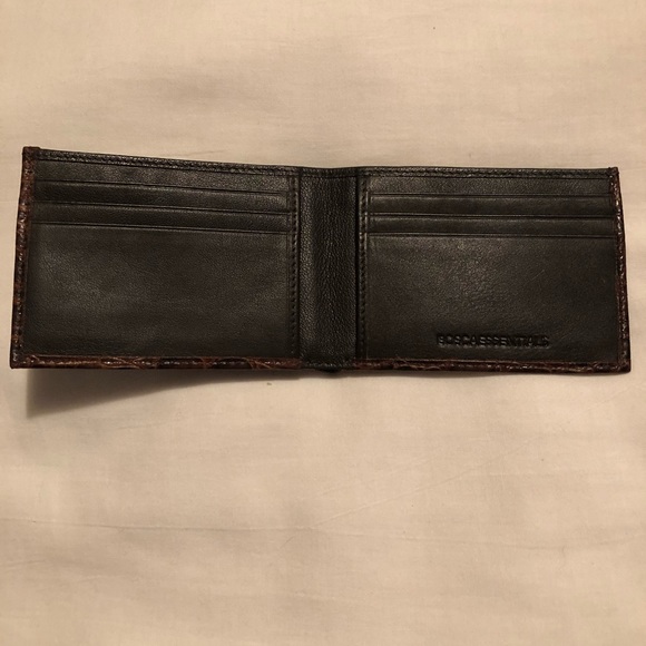 Bosca Essentials wallet - Picture 3 of 4